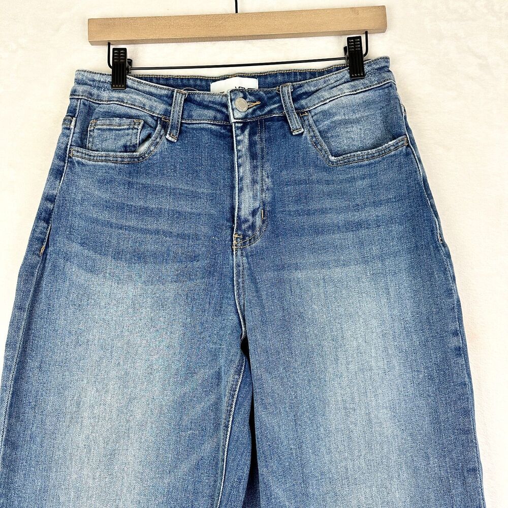 Vervet Super High Rise Raw Hem Wide Leg Crop Jeans Size 29 Stretch - Picture 4 of 6